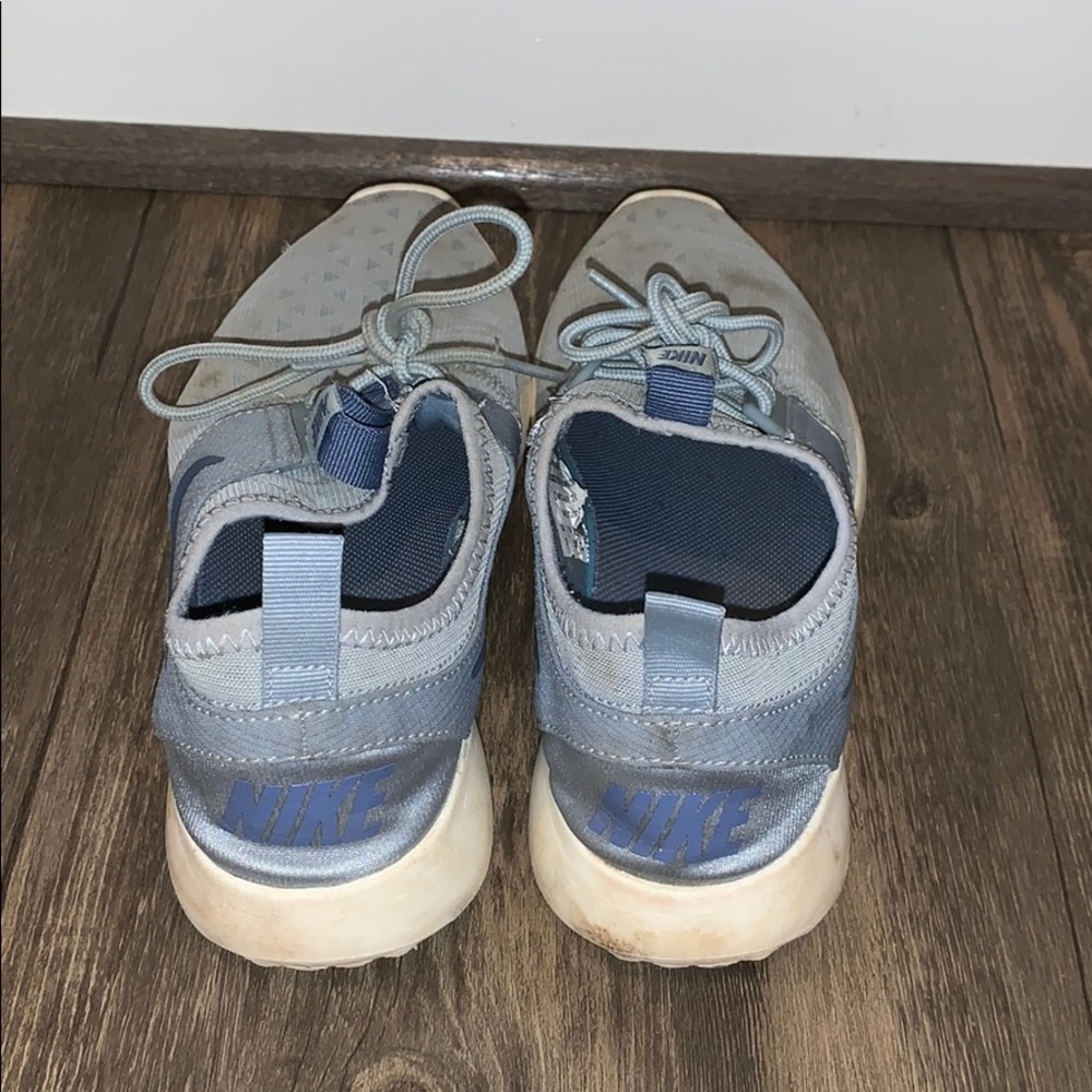 Blue Nike’s - Picture 3 of 5